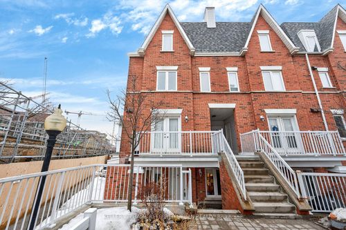 3203-12 Sudbury Street, Toronto, ON, M6J3W7 | Card Image
