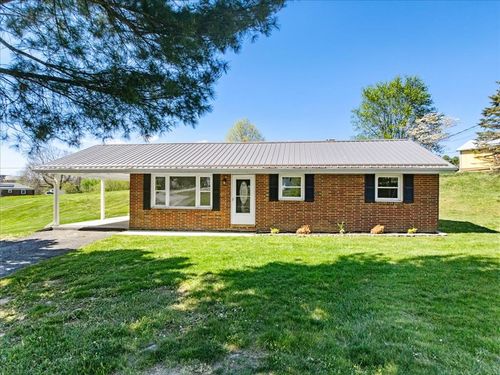 311 Chinquapin Ave, Rural Retreat, VA, 24368-2545 | Card Image