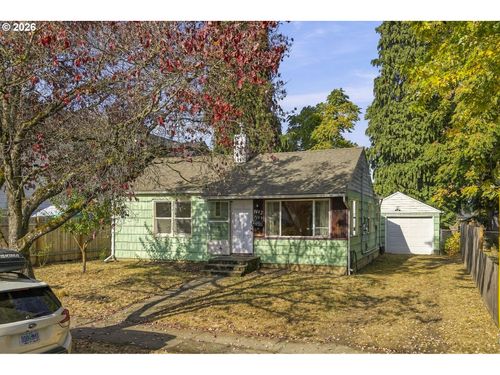 7453 N New York Ave, Portland, OR, 97203 | Card Image