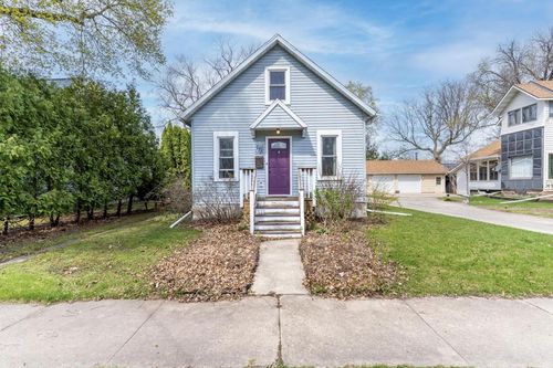 123 Harrison Street, NEENAH, WI, 54956 | Card Image