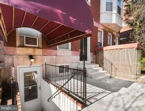 3020 N Calvert St, BALTIMORE, MD, 21218-3965 | Card Image