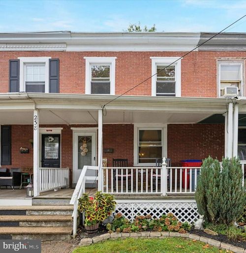 238 Cleveland St, BRISTOL, PA, 19007-4408 | Card Image