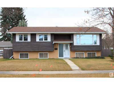 9011 97 Ave, House other with 4 bedrooms, 3 bathrooms and null parking in Fort Saskatchewan AB | Image 1