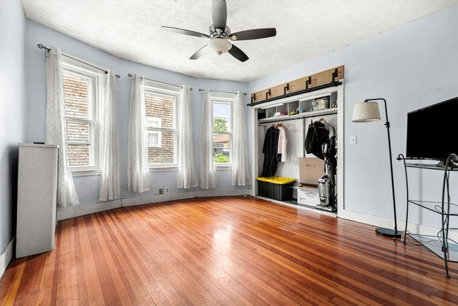 26 Enfield Rd, Home with 5 bedrooms, 2 bathrooms and 4 parking in Winthrop MA | Image 12
