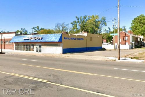 10810 W 7 Mile Road, Detroit, MI, 48221 | Card Image