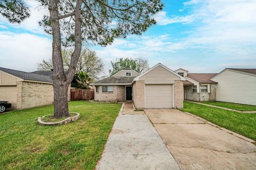 13215 Vista Oro Dr, Houston, TX, 77041-1832 | Card Image