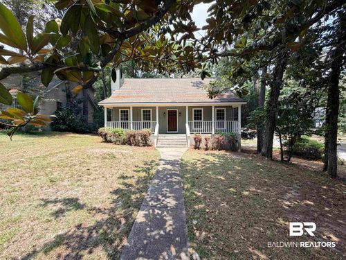 143 Bay View Dr, Daphne, AL, 36526-7607 | Card Image