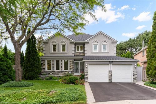 1359 Saddler Cir, Oakville, ON, L6M2X6 | Card Image