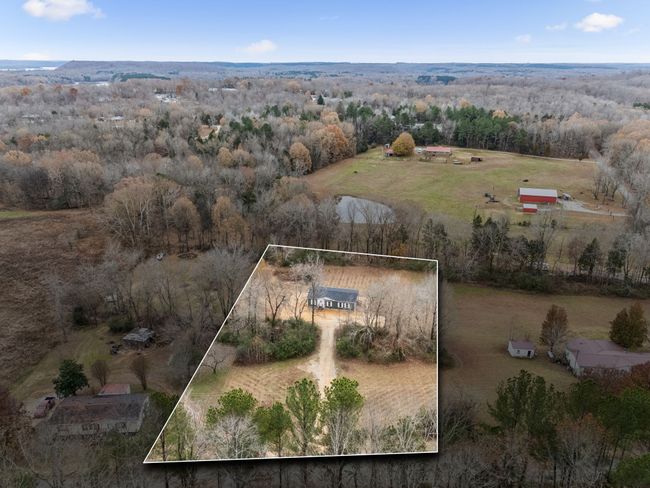 553 Camden Bay Rd, House other with 3 bedrooms, 2 bathrooms and null parking in Camden TN | Image 49