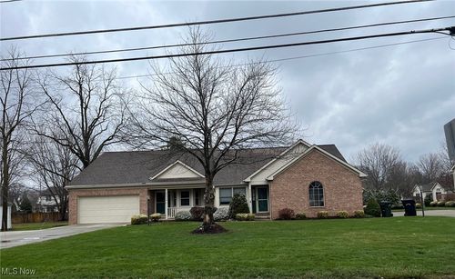 39306 Chestnut Ridge Road, Elyria, OH, 44035 | Card Image