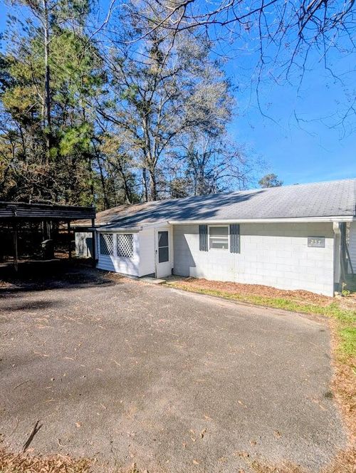 237 Crystal Springs Rd, Graniteville, SC, 29829-3713 | Card Image
