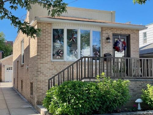72-12 66th Road, New York, NY, 11379 | Card Image