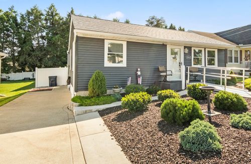 2204 Harrod St, Ashland, KY, 41102-4750 | Card Image