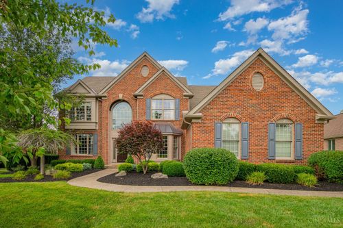 6698 Sandy Shores Dr, Loveland, OH, 45140-5851 | Card Image