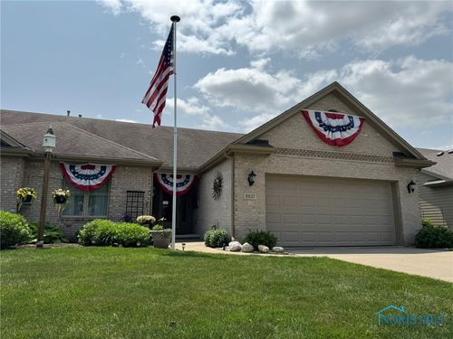 8637 Stone Oak Dr, Holland, OH, 43528-9251 | Card Image