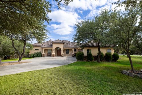 110 Longwood, New Braunfels, TX, 78132-2333 | Card Image