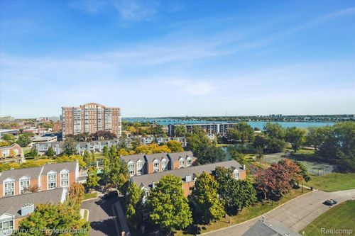 apt-11b-3320 Spinnaker Ln, Detroit, MI, 48207-5005 | Card Image