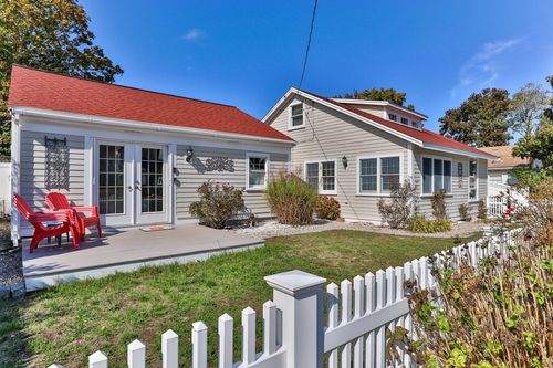 23 Doric Ave, West Dennis, MA, 02670-2418 | Card Image