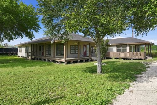 197 County Road 460, Alice, TX, 78332-7647 | Card Image