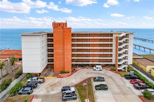 71-4302 Ocean Dr, Corpus Christi, TX, 78412-2557 | Card Image