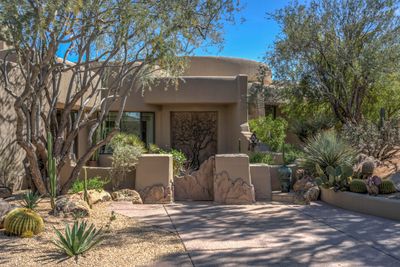 7330 E Arroyo Seco Road, House other with 4 bedrooms, 6 bathrooms and null parking in Scottsdale AZ | Image 2