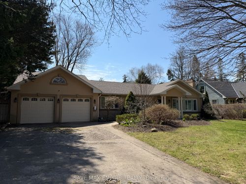 964 Parkland Ave, Mississauga, ON, L5H3H1 | Card Image