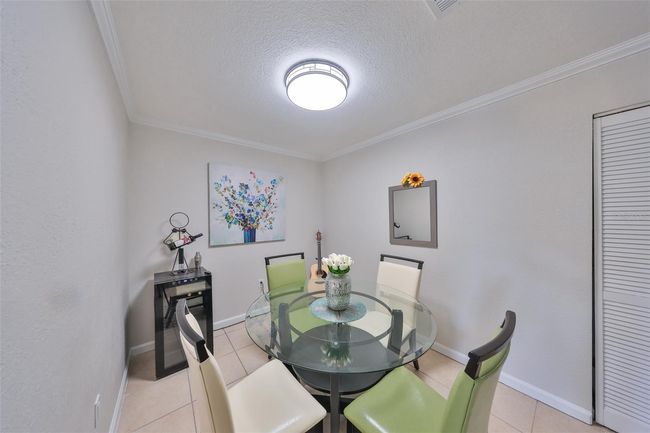 APT-203 - 10100 Sailwinds Blvd N, Condo with 3 bedrooms, 2 bathrooms and null parking in LARGO FL | Image 16