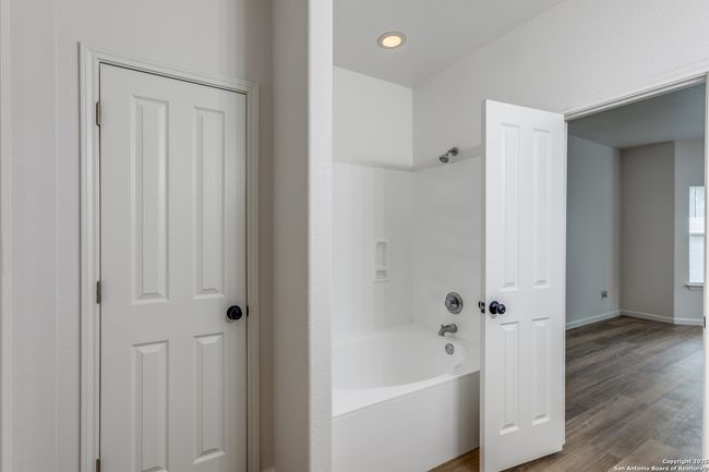 1121 Zacharys Way, House other with 3 bedrooms, 2 bathrooms and null parking in Austin TX | Image 14
