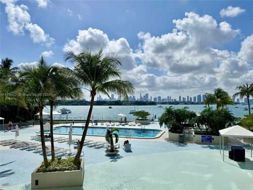 apt-209-1200 West Ave, Miami Beach, FL, 33139-4301 | Card Image