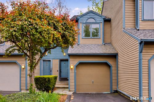 d5-15 Perry Ave, Norwalk, CT, 06850-1653 | Card Image
