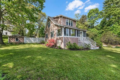 296 N Main St, Cohasset, MA, 02025-1362 | Card Image