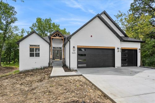 5615 Airdrie Ct, Hoffman Estates, IL, 60192-1436 | Card Image