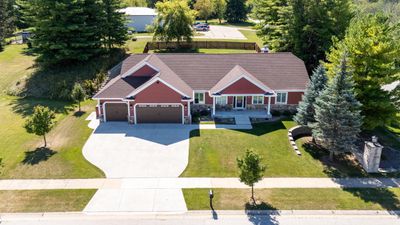 3219 Drumlin Drive, House other with 3 bedrooms, 3 bathrooms and null parking in HARTFORD WI | Image 2