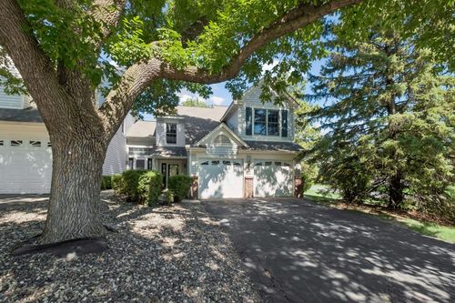 11081 Oregon Curv, Bloomington, MN, 55438-2807 | Card Image