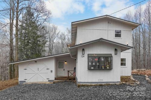 124 Glad Tidings Ln, Sylva, NC, 28779-1181 | Card Image