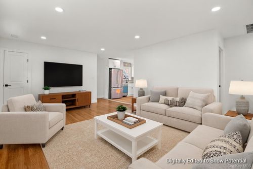 239 Smith St, Peekskill, NY, 10566-3207 | Card Image
