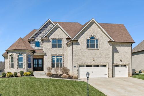 8325 Turnbull Dr, Pleasant View, TN, 37146-1427 | Card Image