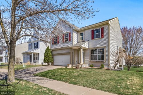 8516 Kirkwood Ln N, Maple Grove, MN, 55369-4642 | Card Image