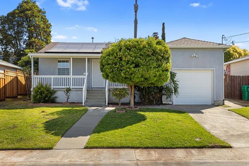 22636 Byron St, Fairview, CA, 94541-3425 | Card Image