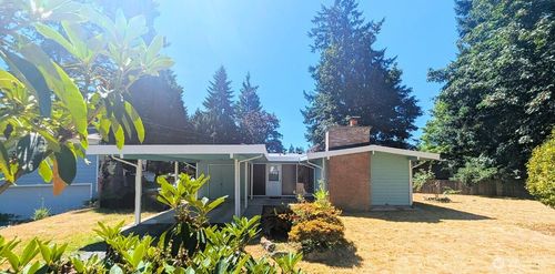 9005 Ne 147th St, Kenmore, WA, 98028-4753 | Card Image