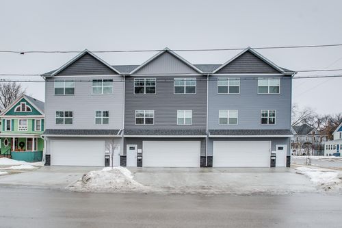 628 10th Ave N, Fargo, ND, 58102-3634 | Card Image