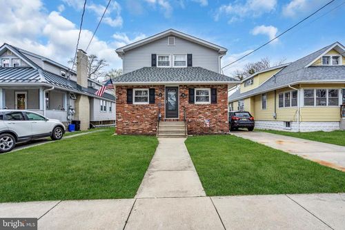 325 Landis Ave, Oaklyn, NJ, 08107-1141 | Card Image