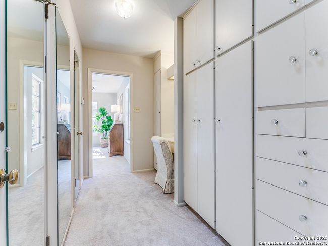 206 Sir Arthur Ct, House other with 4 bedrooms, 4 bathrooms and null parking in Castle Hills TX | Image 16