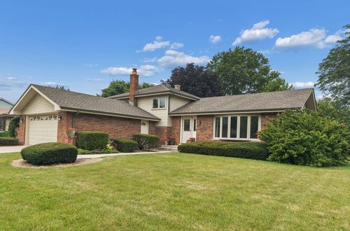 15208 Royal Foxhunt Rd, Orland Park, IL, 60462-3843 | Card Image
