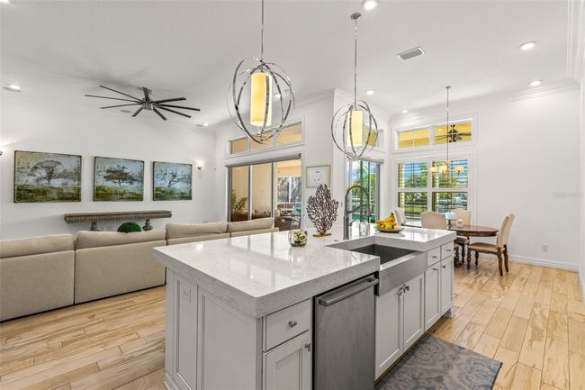 709 Manns Harbor Dr, House other with 5 bedrooms, 4 bathrooms and null parking in APOLLO BEACH FL | Image 14