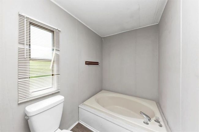 2017 S Deshon Rd, House other with 3 bedrooms, 2 bathrooms and 2 parking in lithonia GA | Image 20