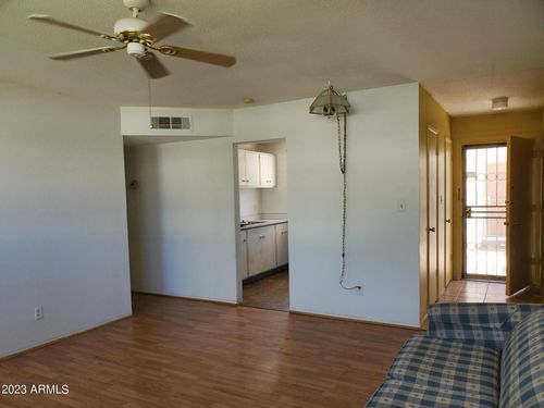 g217-814 N 82nd Street, Scottsdale, AZ, 85257 | Card Image