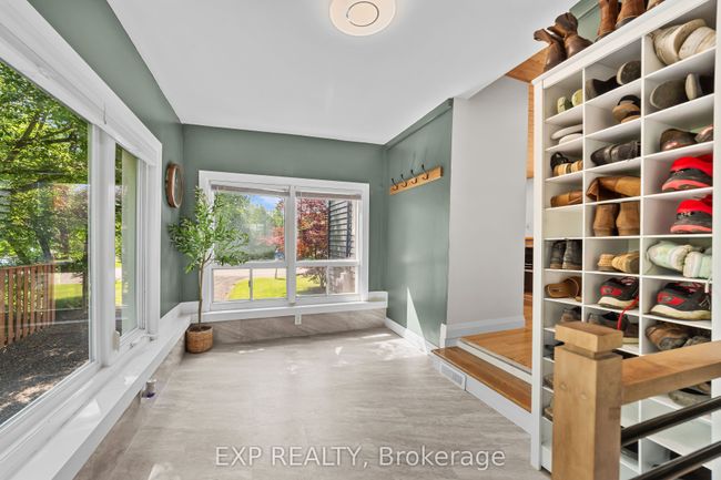 33202 Back St, House other with 3 bedrooms, 2 bathrooms and 4 parking in Iona Station ON | Image 11