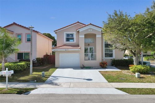 2001-2001 Barcelona Ter, Margate, FL, 33063 | Card Image