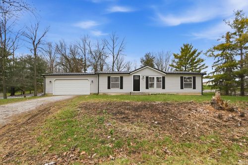 401 S 5th St, Albion, IN, 46701-1480 | Card Image